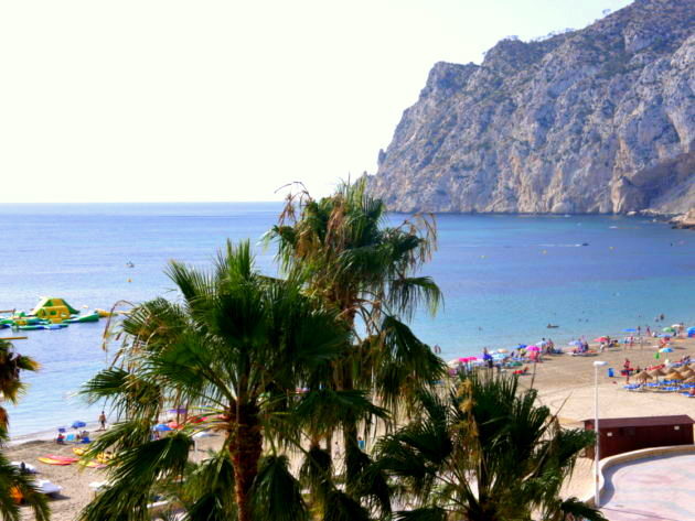 1st line apartment with Panoramic Sea Views Calpe Beach.